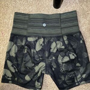 lululemon so fly biker shorts butterfly